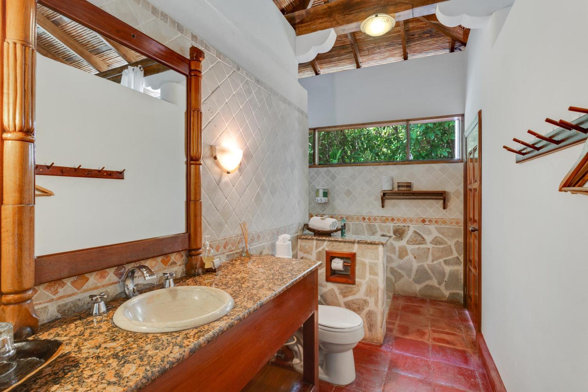 Ian Anderson Caves Branch Jungle Lodge Belmopan Eksteriør billede